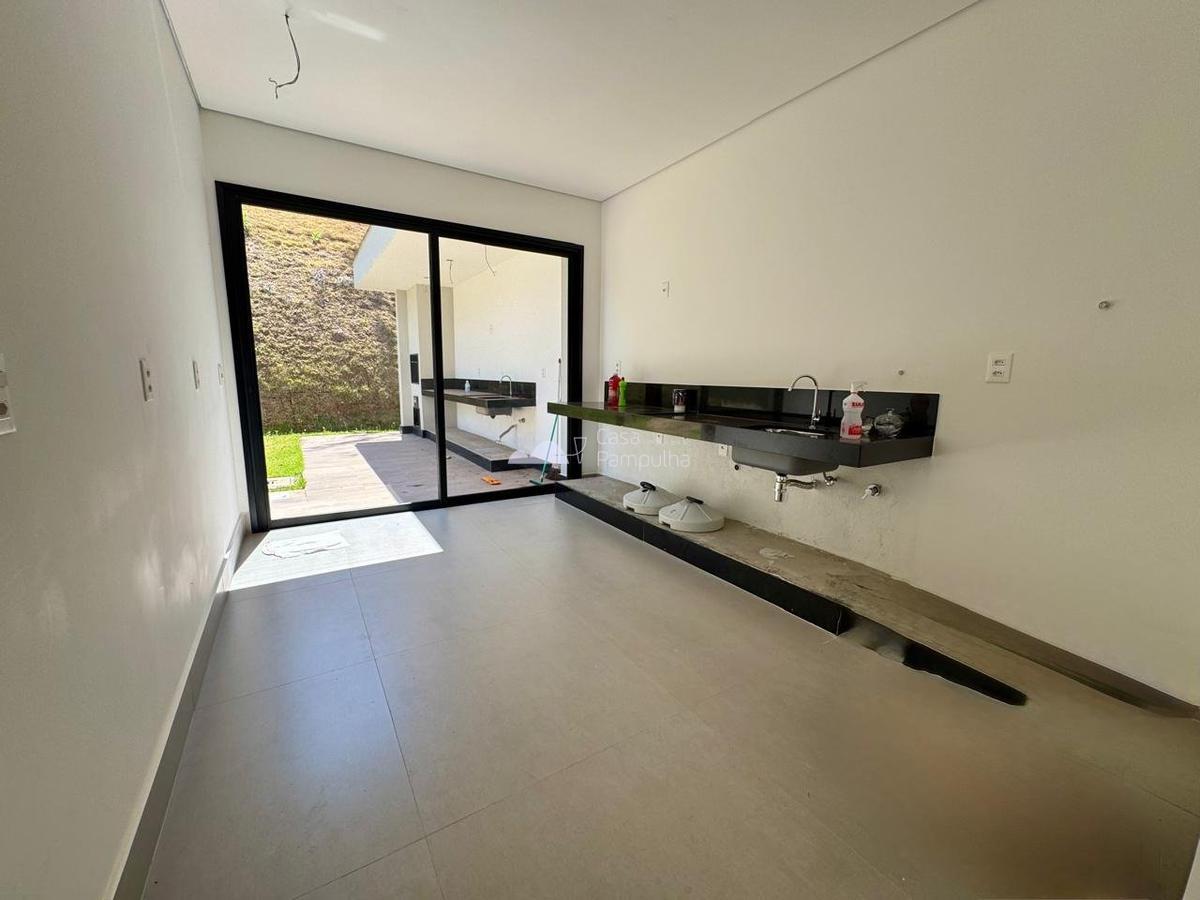 Casa, Garças, 3 Quartos, 2 Vagas, 3 Suítes