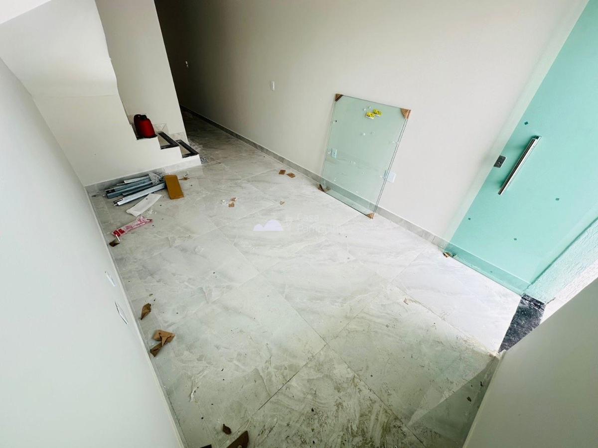 Casa, Candelária, 2 Quartos, 2 Vagas, 1 Suíte