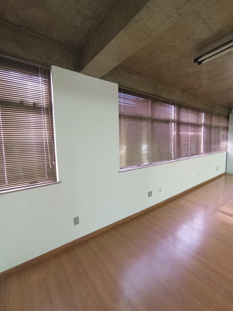 Andar, Centro, 0 Quarto, 0 Vaga