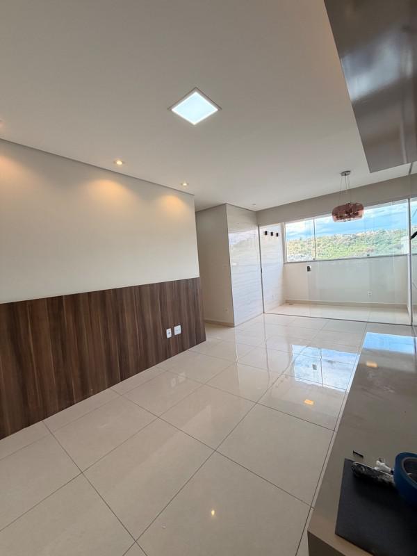 Apartamento, Castelo, 3 Quartos, 2 Vagas, 1 Suíte