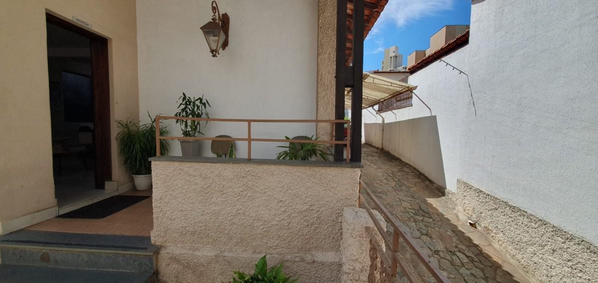 Casa, Prado, 3 Quartos, 4 Vagas