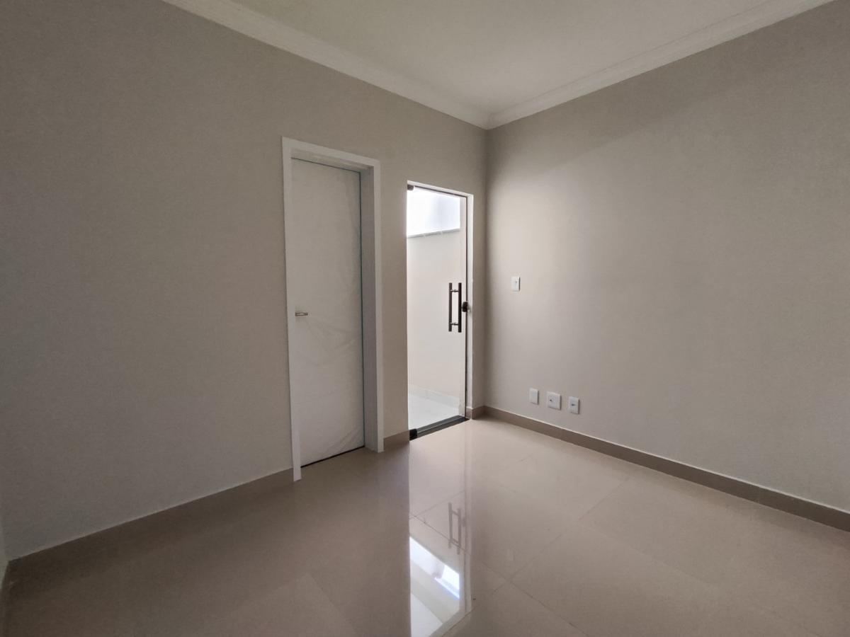 Apartamento, Planalto, 2 Quartos, 1 Vaga, 1 Suíte