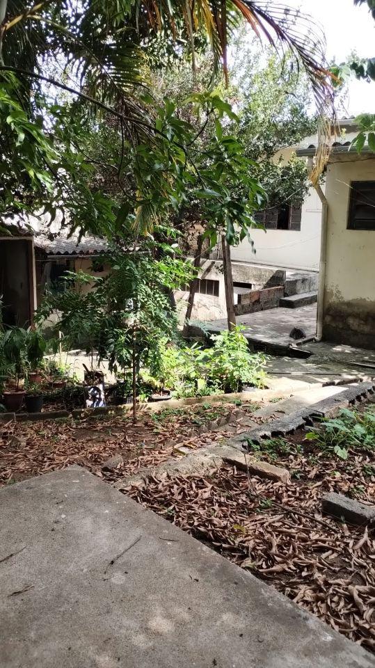 Casa, Horto, 5 Quartos, 0 Vaga, 1 Suíte