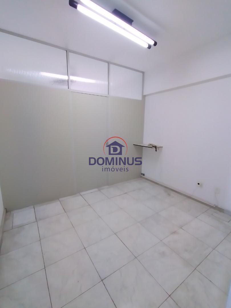 Galpão, Funcionários, 0 Quarto, 0 Vaga