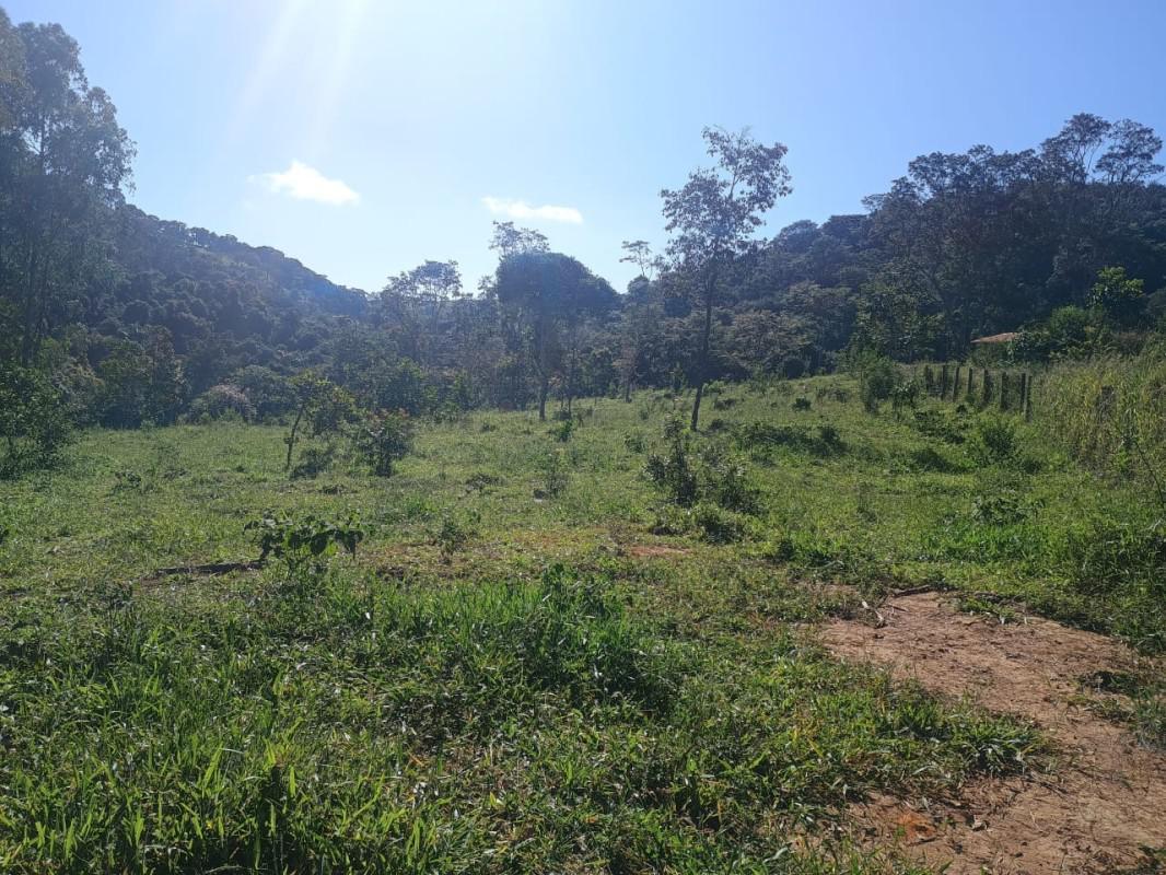 Fazenda, Zona Rural, 2 Quartos, 0 Vaga