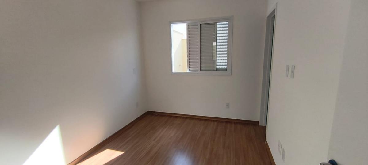 Apartamento, Esplanada, 2 Quartos, 1 Vaga, 1 Suíte