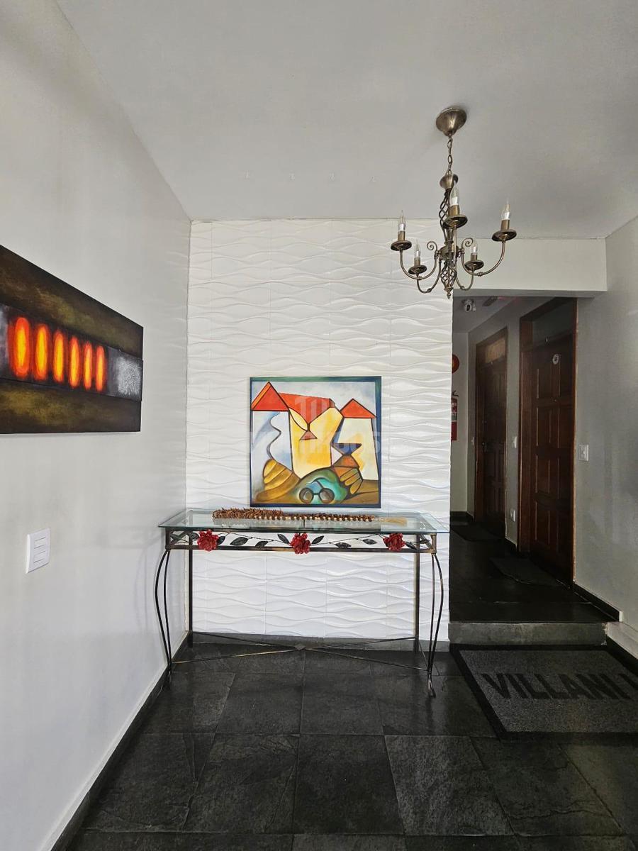 Apartamento, Carlos Prates, 2 Quartos, 1 Vaga