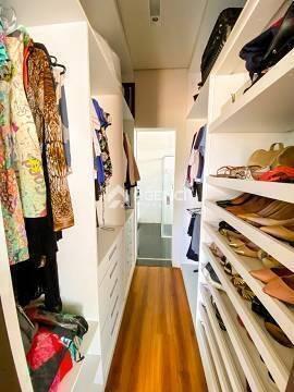 Casa, Trevo, 5 Quartos, 0 Vaga, 2 Suítes