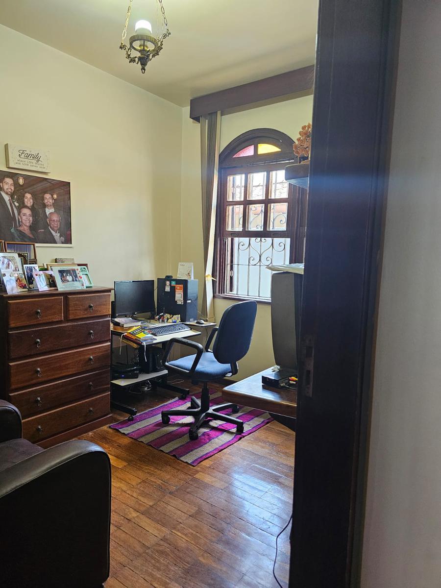 Casa, Jardim América, 4 Quartos, 4 Vagas, 2 Suítes