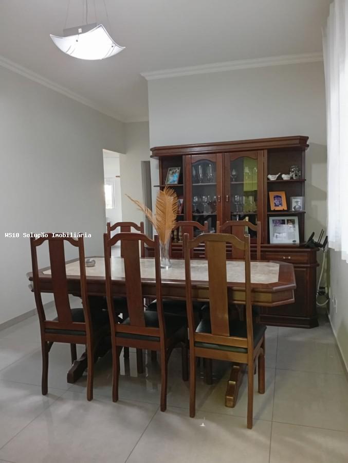 Casa, Industrial São Luiz, 3 Quartos, 3 Vagas, 1 Suíte