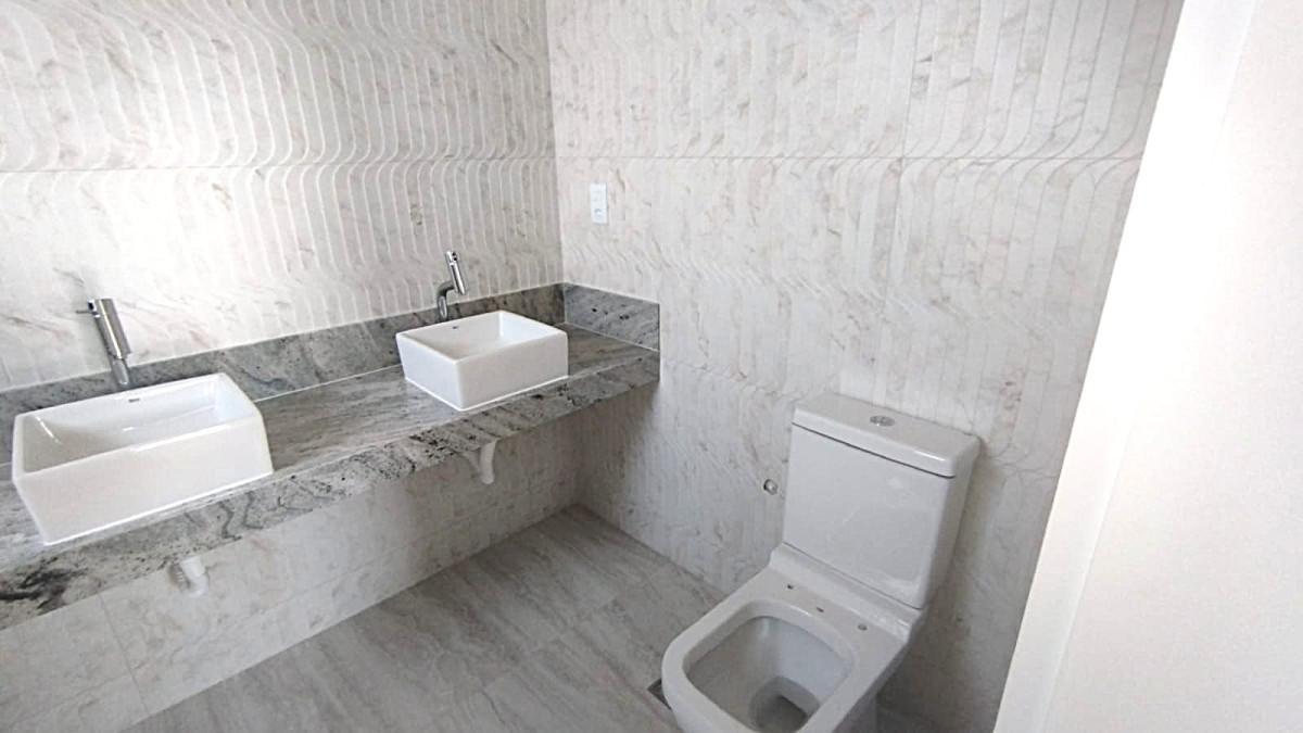 Apartamento, Jaraguá, 4 Quartos, 3 Vagas, 2 Suítes