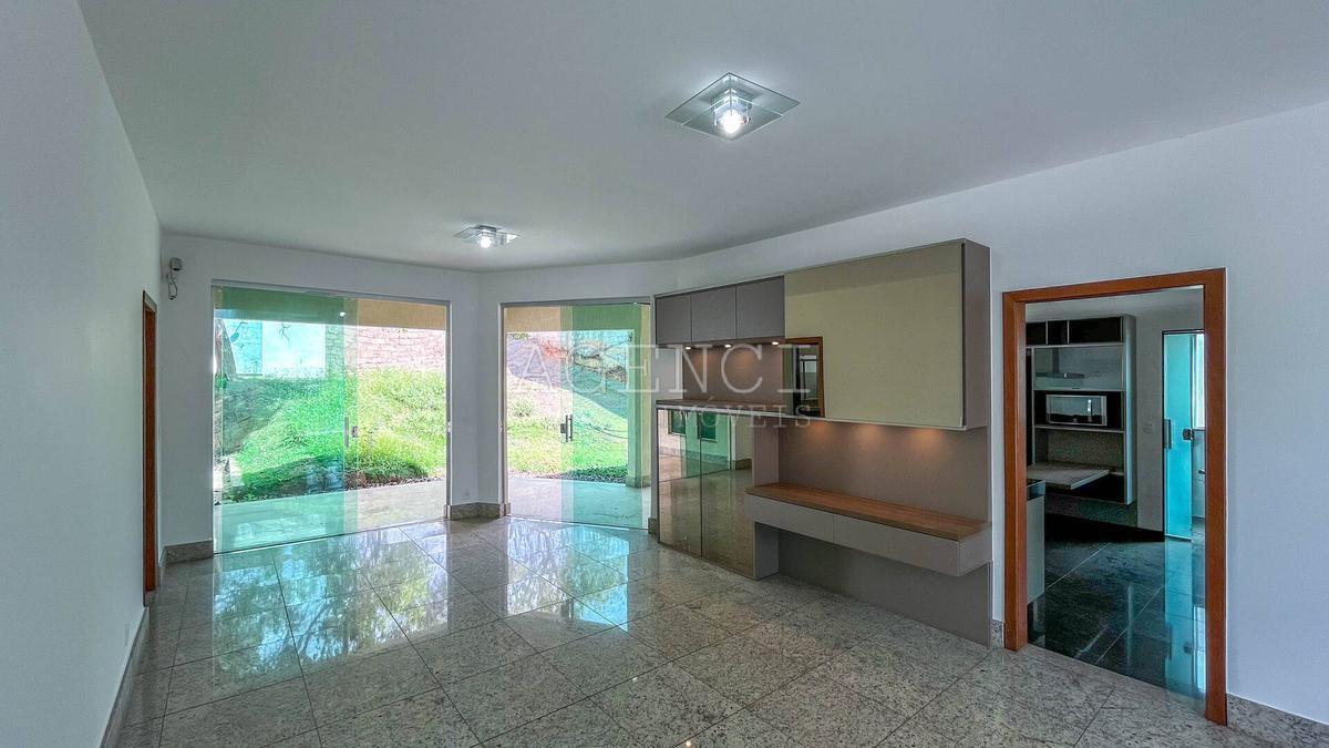 Casa, Bandeirantes (pampulha), 3 Quartos, 0 Vaga, 1 Suíte
