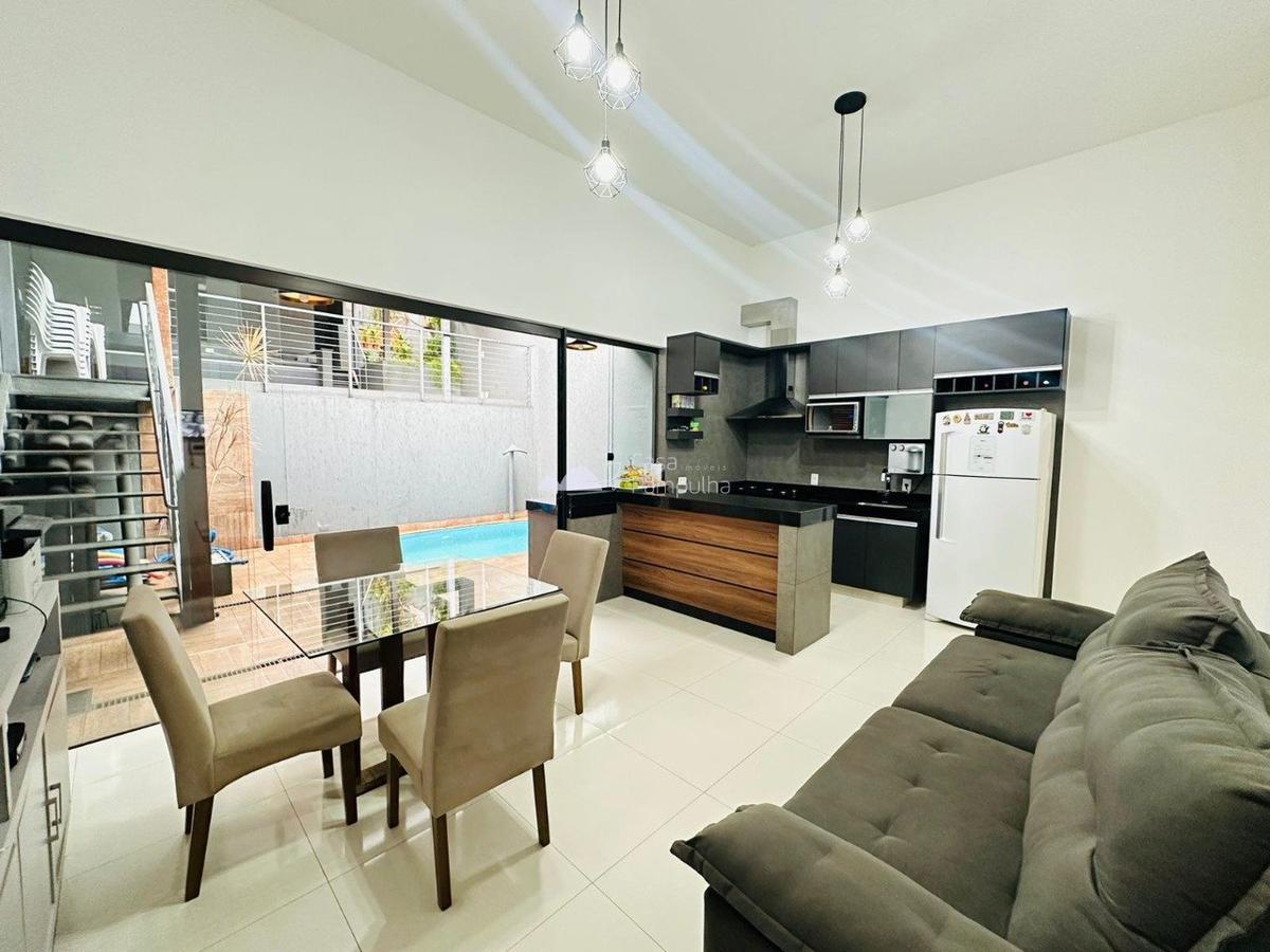 Casa, Canaã, 4 Quartos, 6 Vagas, 2 Suítes