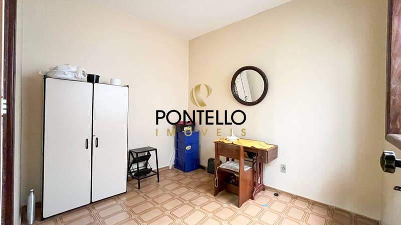 Casa, Luxemburgo, 5 Quartos, 4 Vagas, 2 Suítes