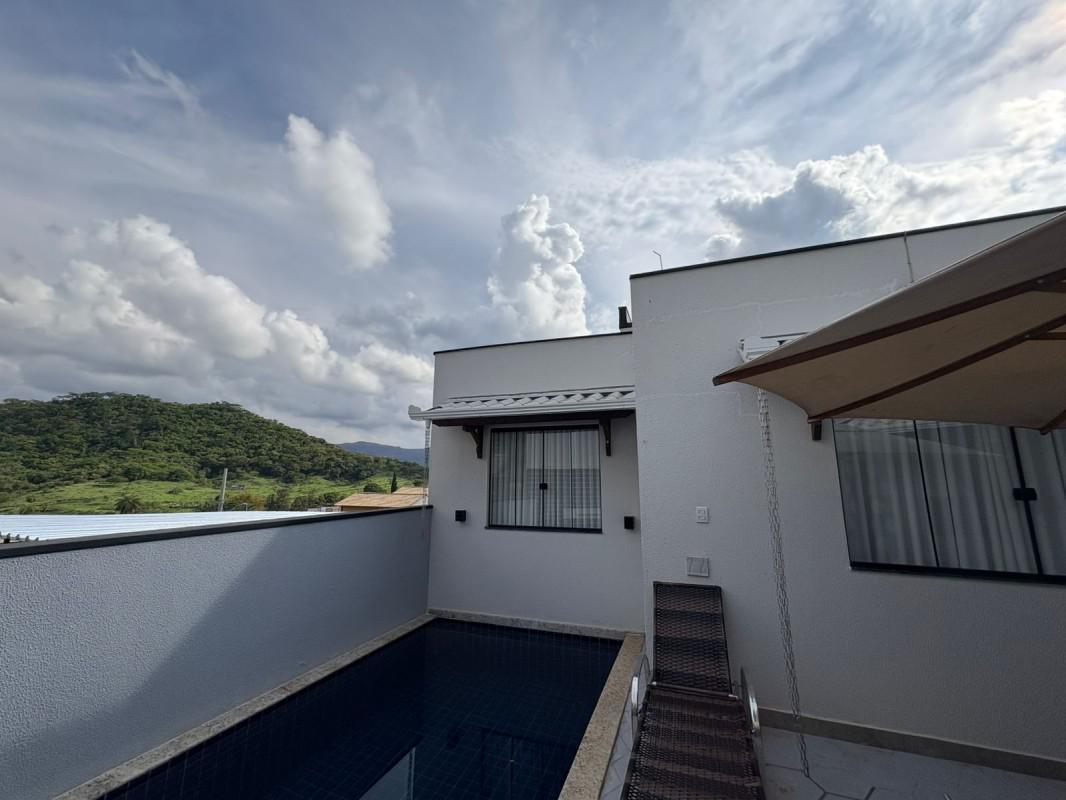 Casa, Masterville, 3 Quartos, 5 Vagas, 1 Suíte