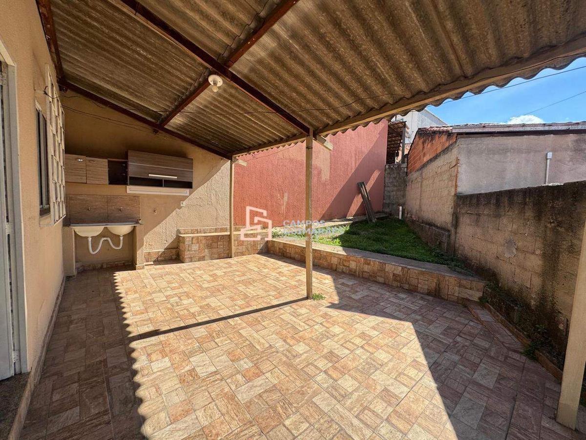 Casa, Masterville, 2 Quartos, 2 Vagas