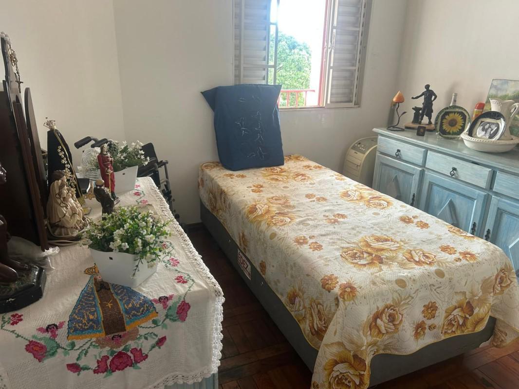 Casa, Teixeira Dias, 5 Quartos, 2 Vagas