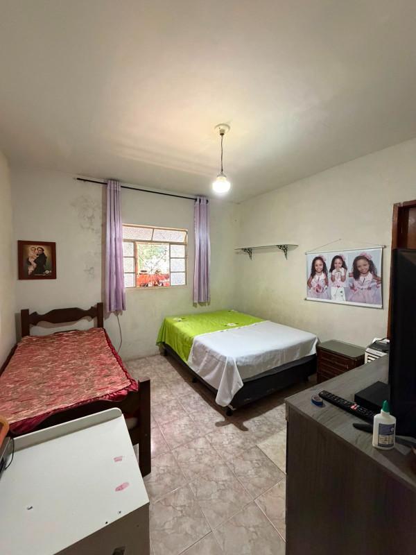 Casa, Paciência, 5 Quartos, 4 Vagas, 1 Suíte