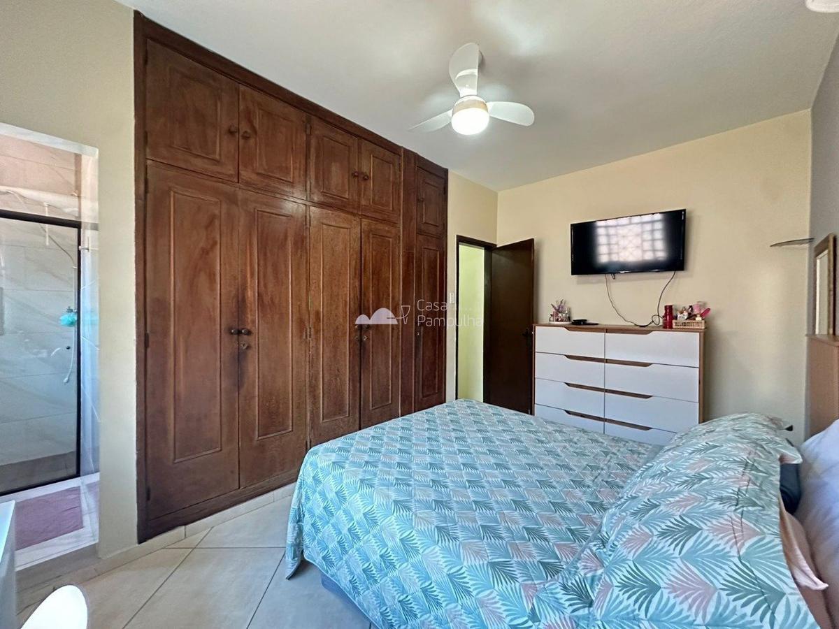 Casa, Itapoã, 4 Quartos, 2 Vagas, 1 Suíte