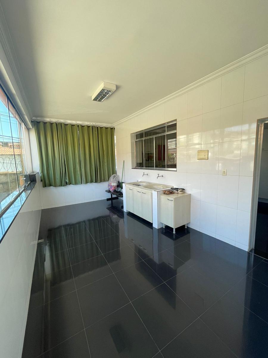 Apartamento, Nacional, 6 Quartos, 4 Vagas, 4 Suítes