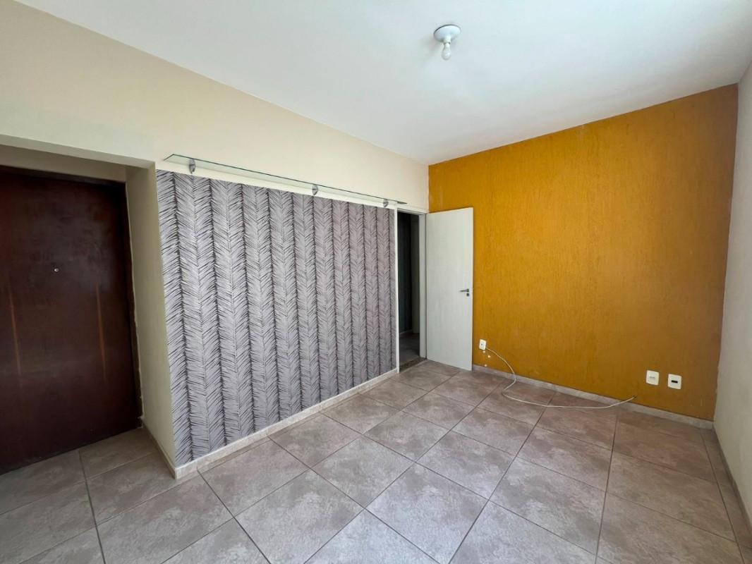 Apartamento, Sagrada Família, 2 Quartos, 1 Vaga