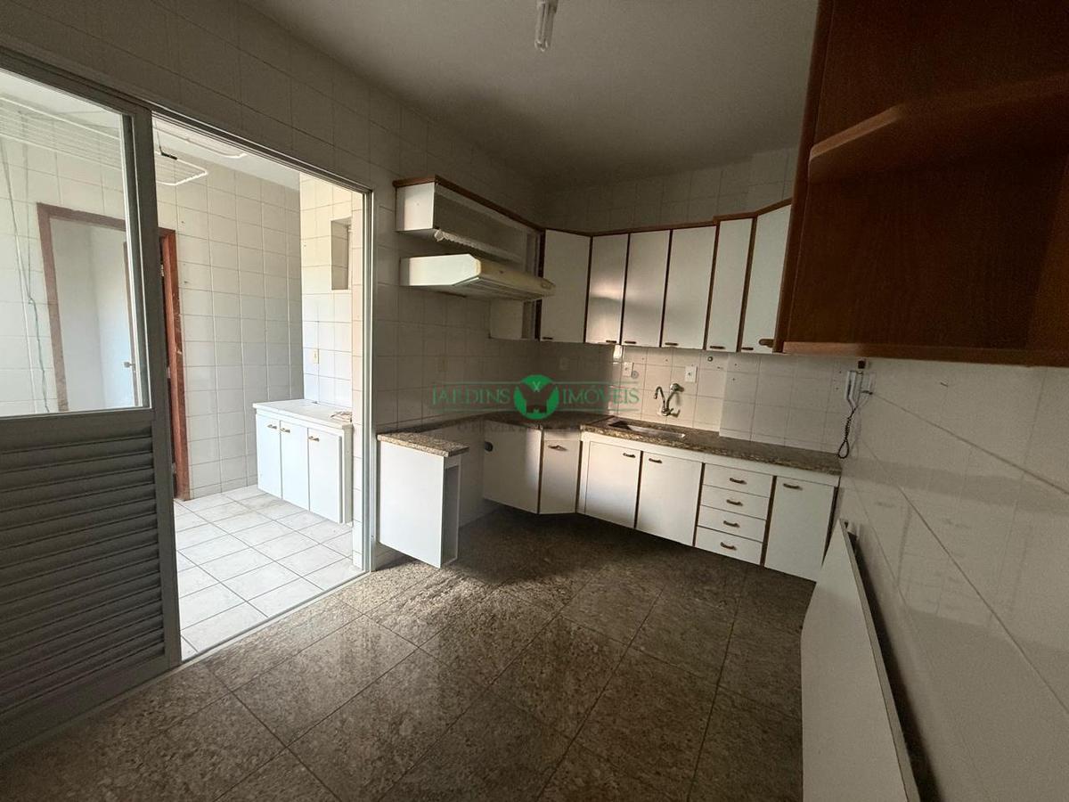 Apartamento, Ipiranga, 4 Quartos, 2 Vagas, 1 Suíte