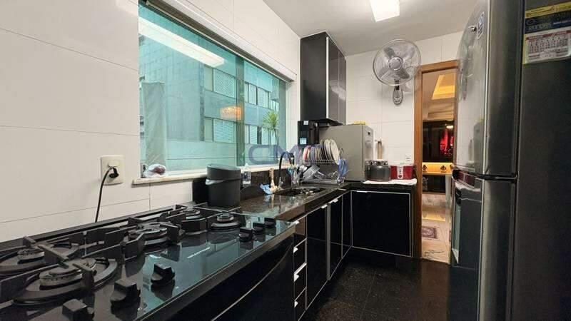 Apartamento, Savassi, 2 Quartos, 2 Vagas, 1 Suíte