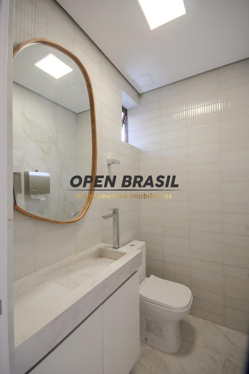 Galpão, Prado, 2 Quartos, 0 Vaga, 2 Suítes