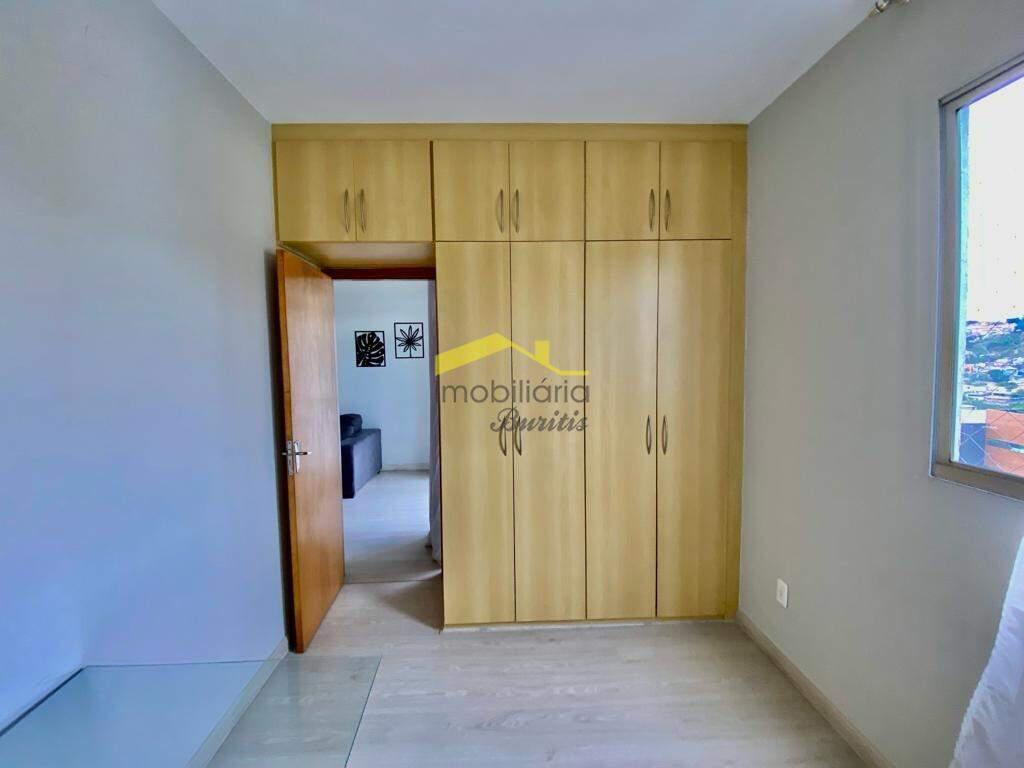 Apartamento, Estoril, 2 Quartos, 2 Vagas, 1 Suíte