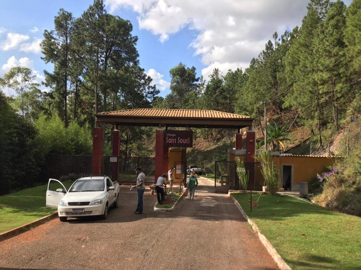 Lote, Village Sans Souci, 0 Quarto, 0 Vaga