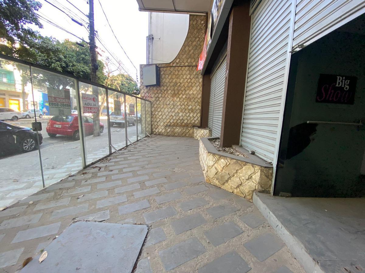 Prédio, Horto, 0 Quarto, 4 Vagas