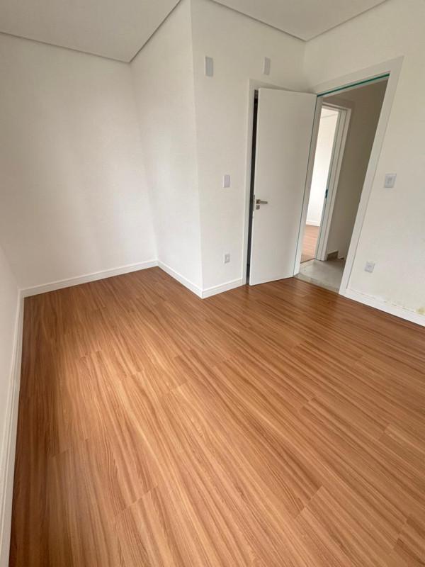 Casa, Planalto, 3 Quartos, 3 Vagas, 2 Suítes
