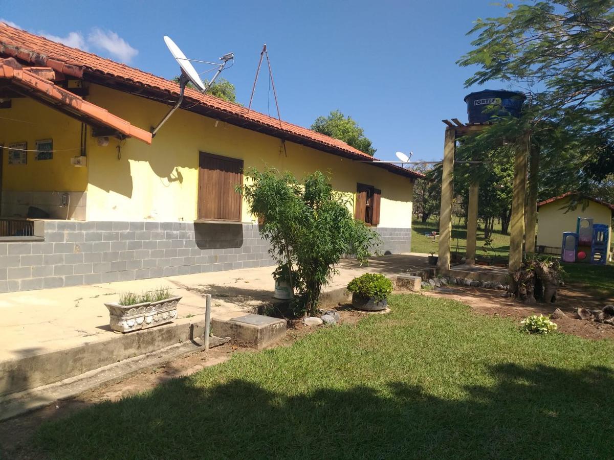 Fazenda, Urucuia, 4 Quartos, 6 Vagas, 1 Suíte