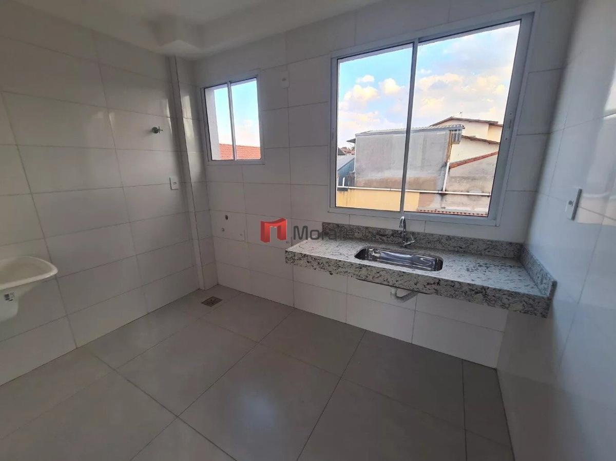 Apartamento, Santa Mônica, 2 Quartos, 1 Vaga