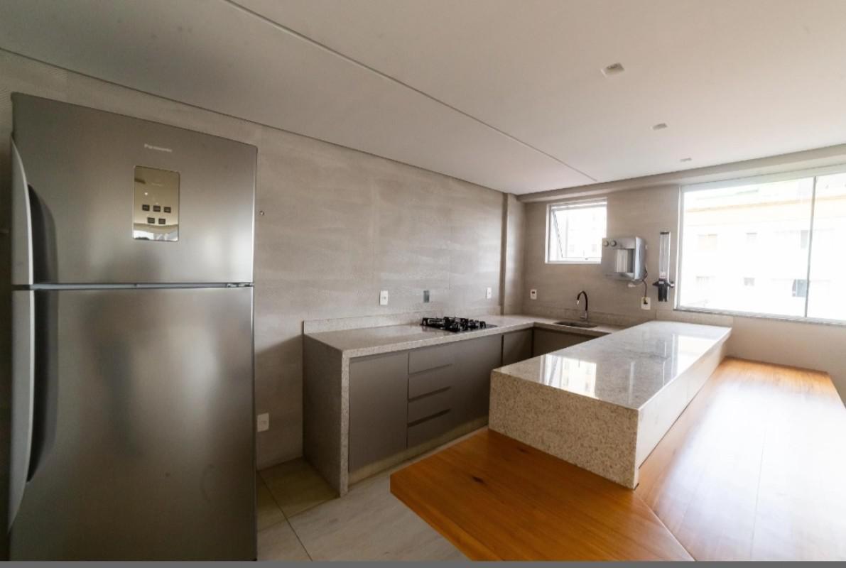 Apartamento, Sagrada Família, 3 Quartos, 2 Vagas, 1 Suíte