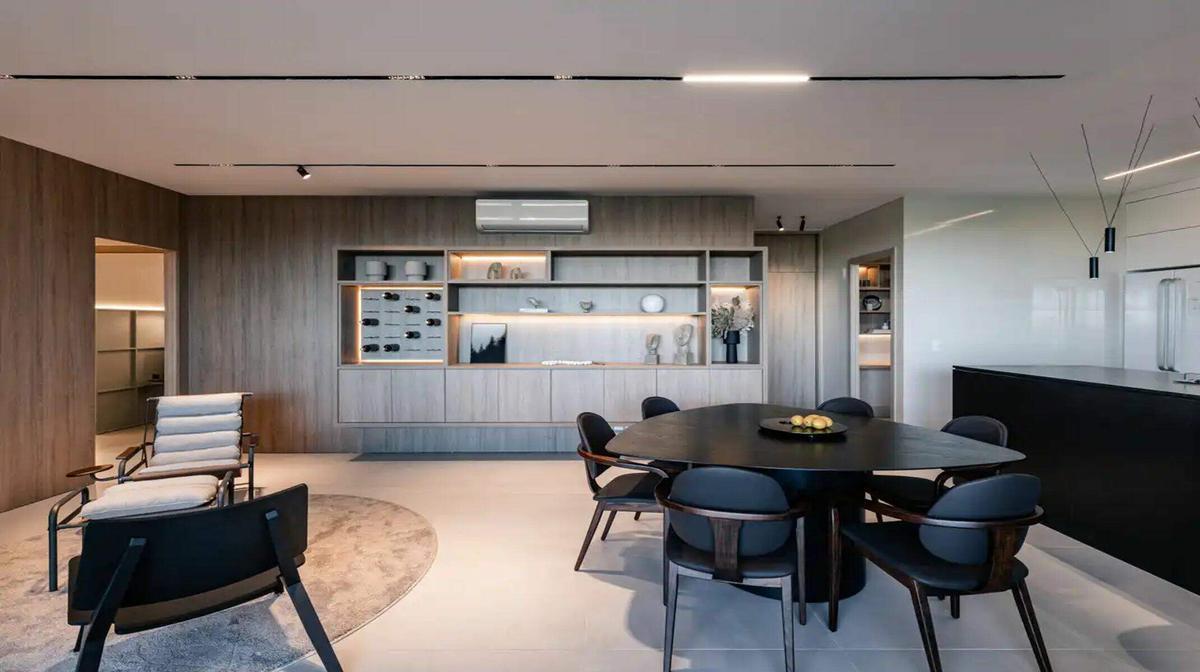 Apartamento, Jardim Karaíba, 4 Quartos, 2 Vagas, 4 Suítes