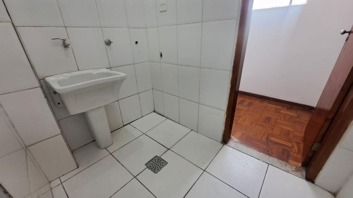 Apartamento, Sagrada Família, 2 Quartos, 1 Vaga