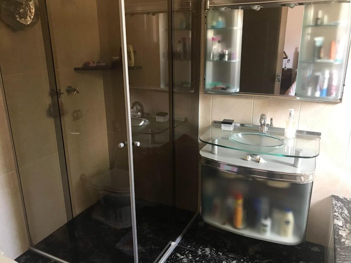 Casa, Arvoredo, 3 Quartos, 6 Vagas, 1 Suíte