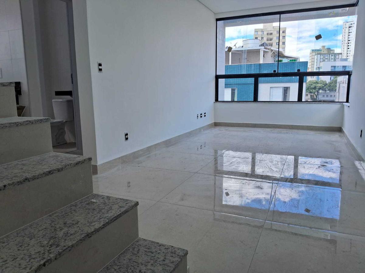 Apartamento, Floresta, 2 Quartos, 2 Vagas