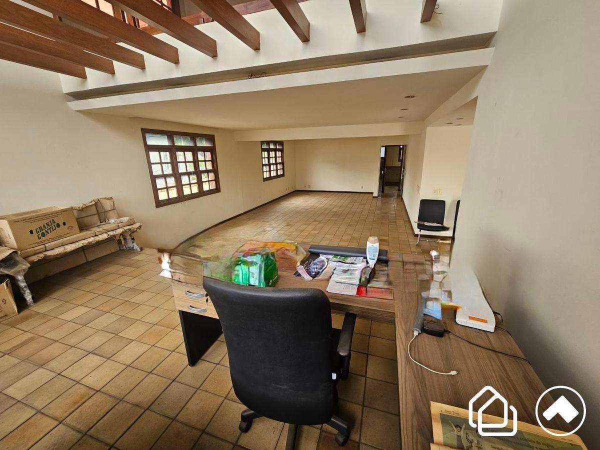 Casa, Santa Teresa, 8 Quartos, 6 Vagas, 2 Suítes
