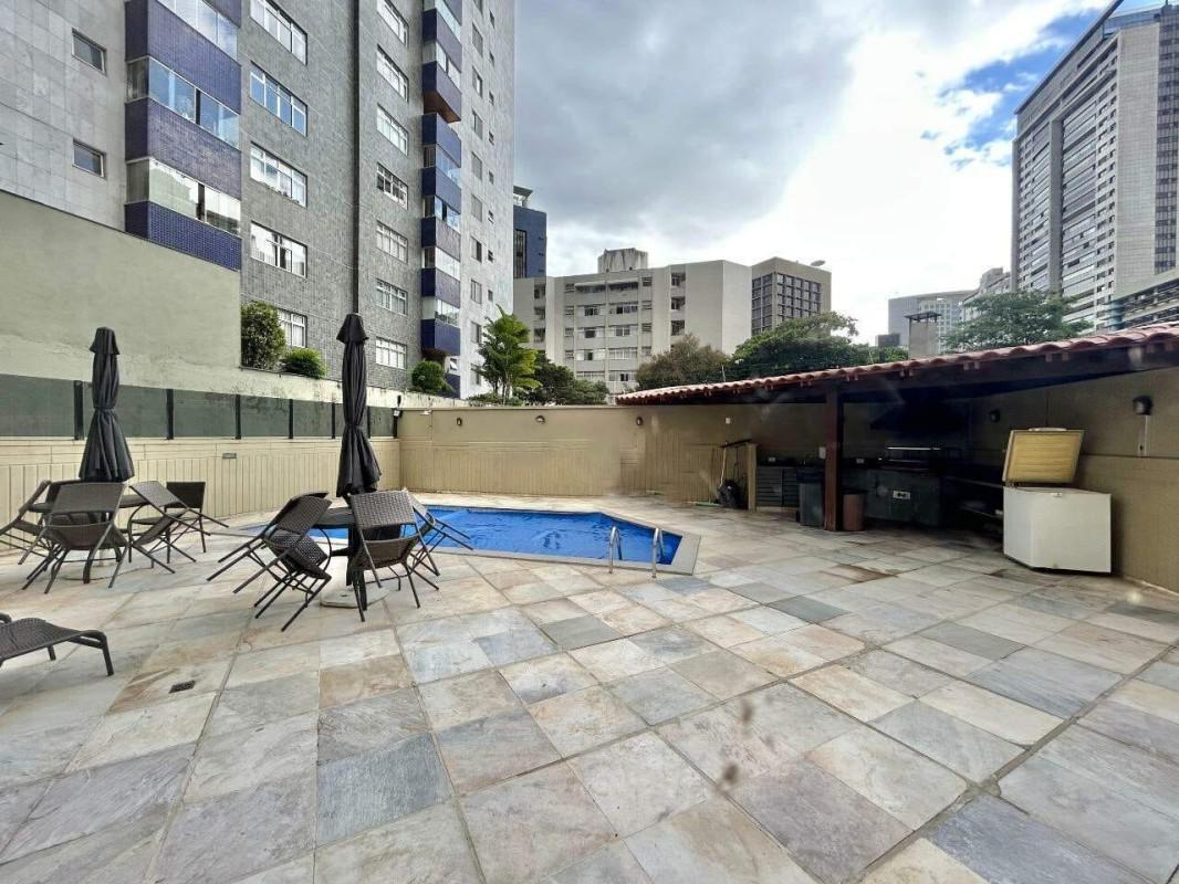 Apartamento, Funcionários, 4 Quartos, 2 Vagas, 1 Suíte