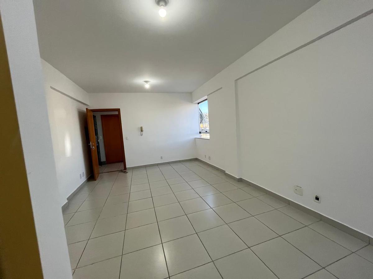 Sala, Padre Eustáquio, 0 Quarto, 1 Vaga