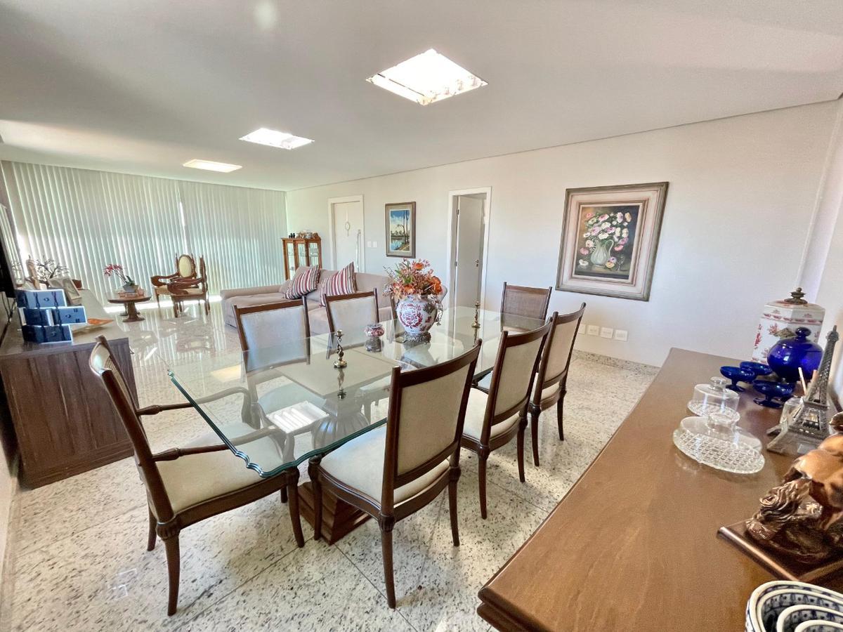 Apartamento, Castelo, 4 Quartos, 2 Vagas, 2 Suítes