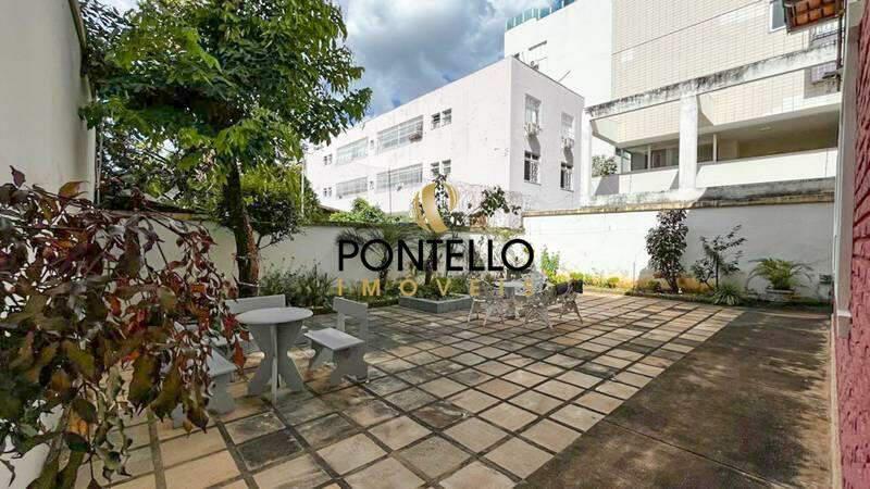 Casa, Cidade Nova, 7 Quartos, 2 Vagas, 1 Suíte