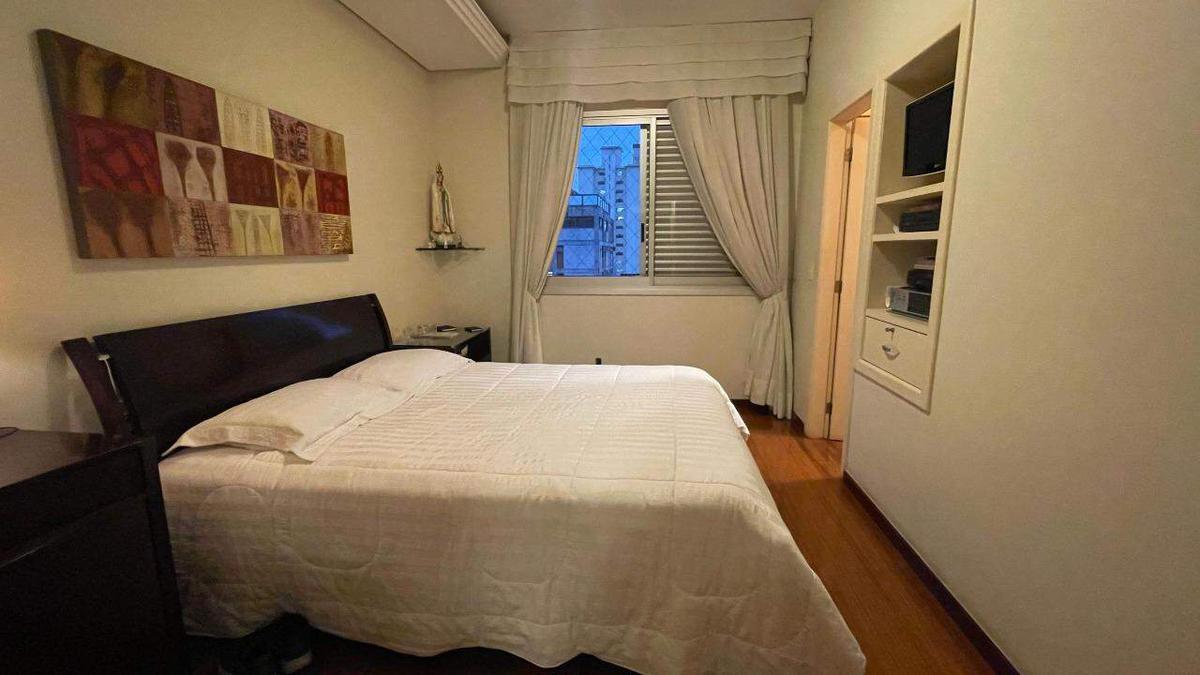 Apartamento, Lourdes, 4 Quartos, 2 Vagas, 2 Suítes