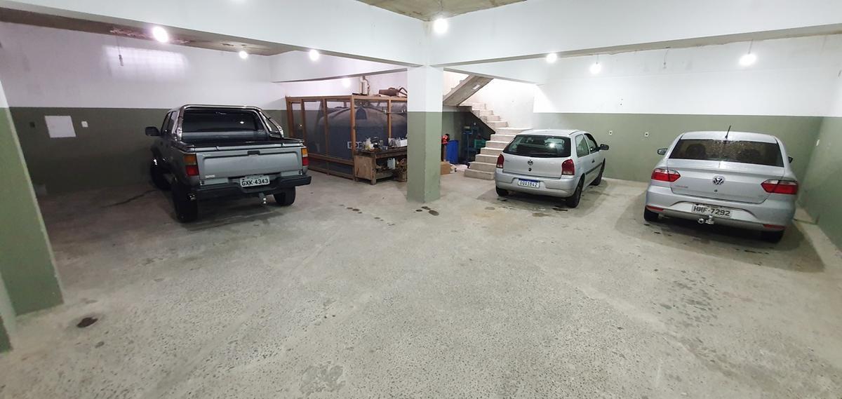 Prédio, Ana Lúcia, 3 Quartos, 2 Vagas, 1 Suíte