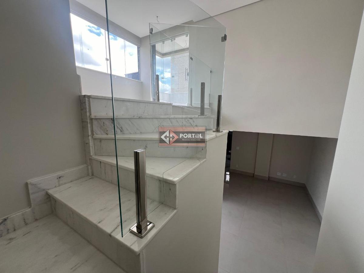 Cobertura, Sagrada Família, 3 Quartos, 3 Vagas, 1 Suíte