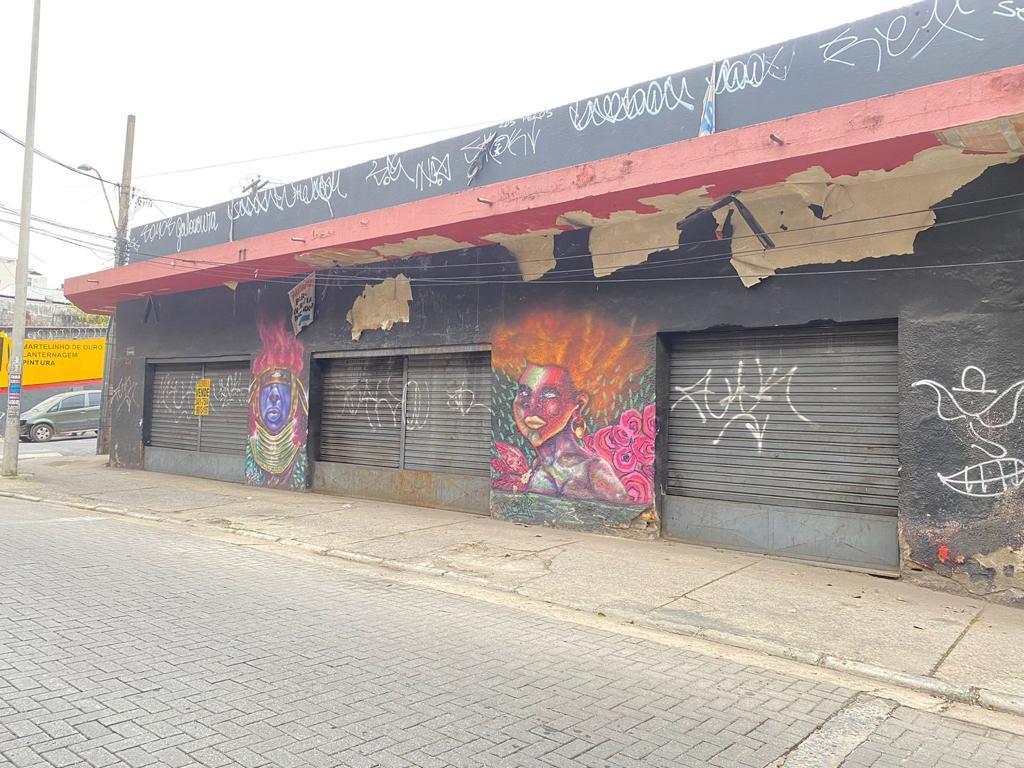 Casa Comercial, Concórdia, 4 Quartos, 0 Vaga, 4 Suítes