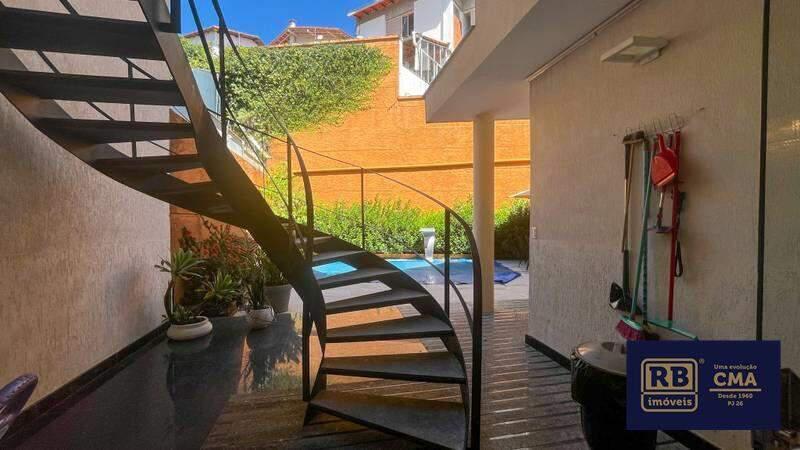 Casa, Vila Paris, 6 Quartos, 7 Vagas, 2 Suítes