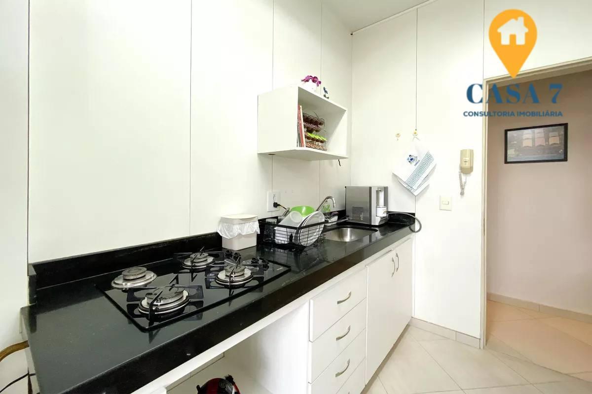 Apartamento, Centro, 2 Quartos, 0 Vaga